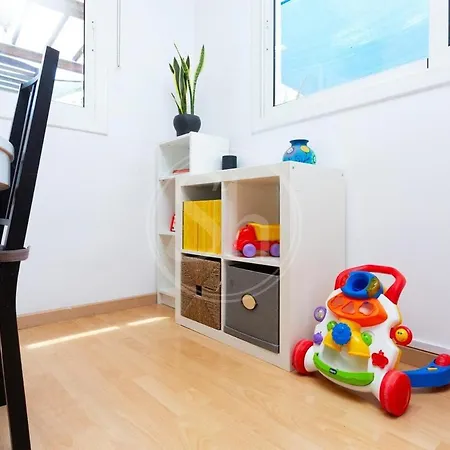 Con Terraza En Poble Sec Apartamento