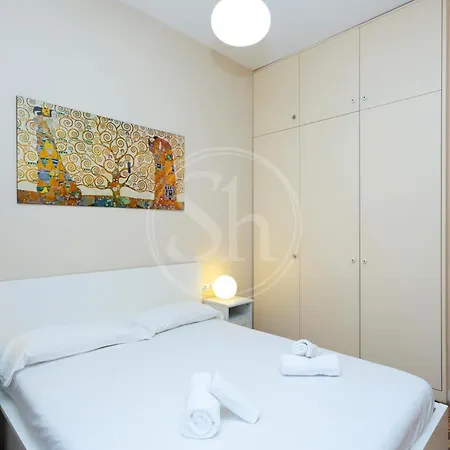 Apartment Con Terraza En Poble Sec
